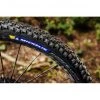 Michelin Pneus VTT Force AM2 Competition Line Pneu Pliable 27.5x2.40" Gum-X Gravity Shield TLR -Pneus VTT Soldes 2022 michelin force am2 competition line folding tyre 275x240 gum x gravity shield tlr 2